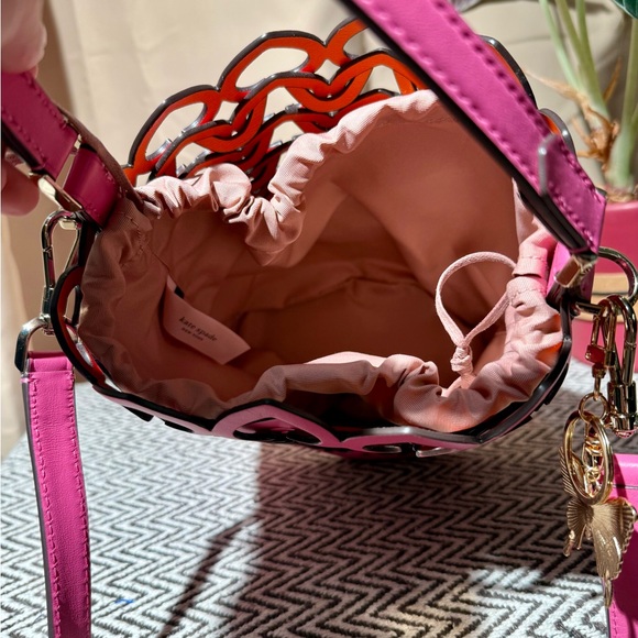 Kate Spade “Spade Flower” Cutout Dorie Bucket Bag - Pink - 2019 - NWOT - Picture 14 of 16